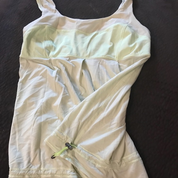 Lululemon Tank - Picture 1 of 2